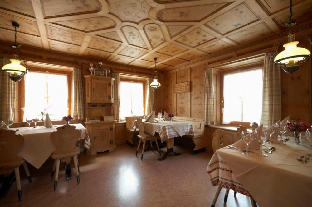Hotel Landgasthof Staila, Avenstube